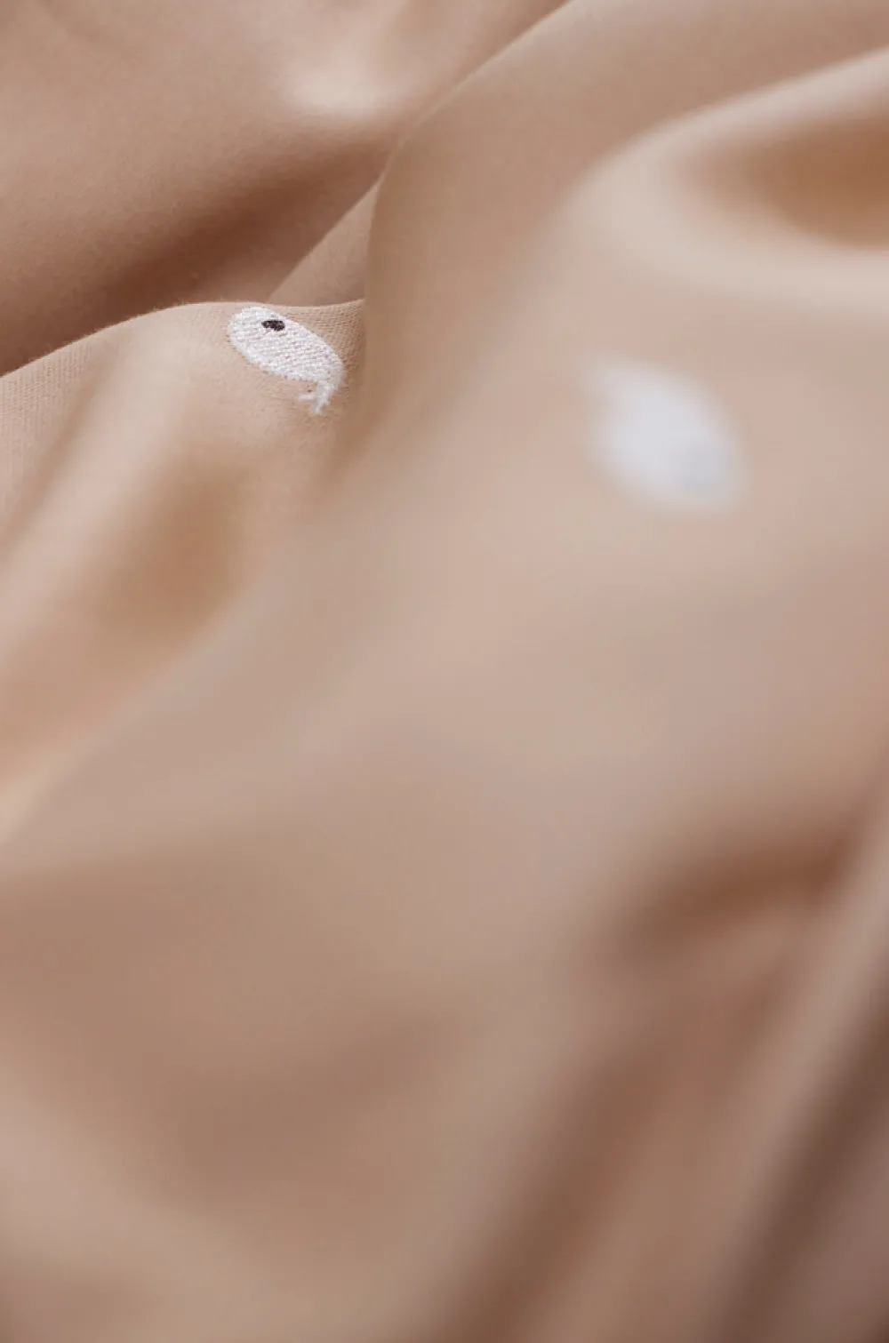 Filibabba Baby sengetøj - Warm grey med broderet Christian hval-Børn Sengetøj