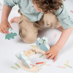 Done By Deer Celebration parade Deer friends Farvemix-Børn Fødselsdagstoge|Trælegetøj