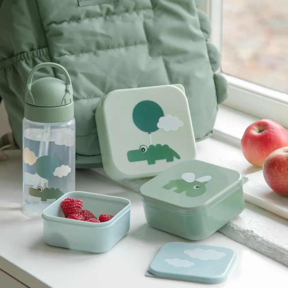 Done By Deer Drikkedunk m/sugerør Happy clouds - Grøn- Madkasser & Drikkedunke