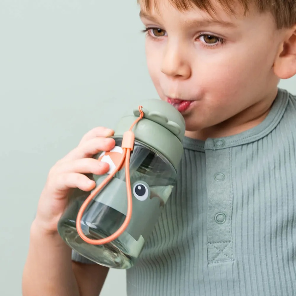 Done By Deer Drikkedunk m/sugerør Playground Grøn- Madkasser & Drikkedunke