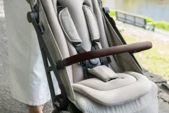 Britax Römer Flylite - Style teak- Klapvogne Med Flade Sæder|Rejseklapvogne