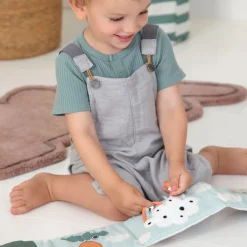 Done By Deer Folde-ud stofbog Croco Grøn- Røre- & Følebøger