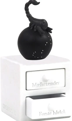 Kids By Friis Første tand/hårlok - skorpionen-Børn Smykkeskrin