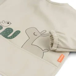 Done By Deer Hagesmæk m/ærmer og lomme - lalee sand- Hagesmække