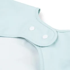 Done By Deer Hagesmæk m/ærmer og lomme Playground Blå- Hagesmække