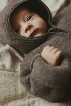 HUTTEliHUT Køredragt m. ører Uld Fleece - Brown Melange- Køredragter|Ulddragter