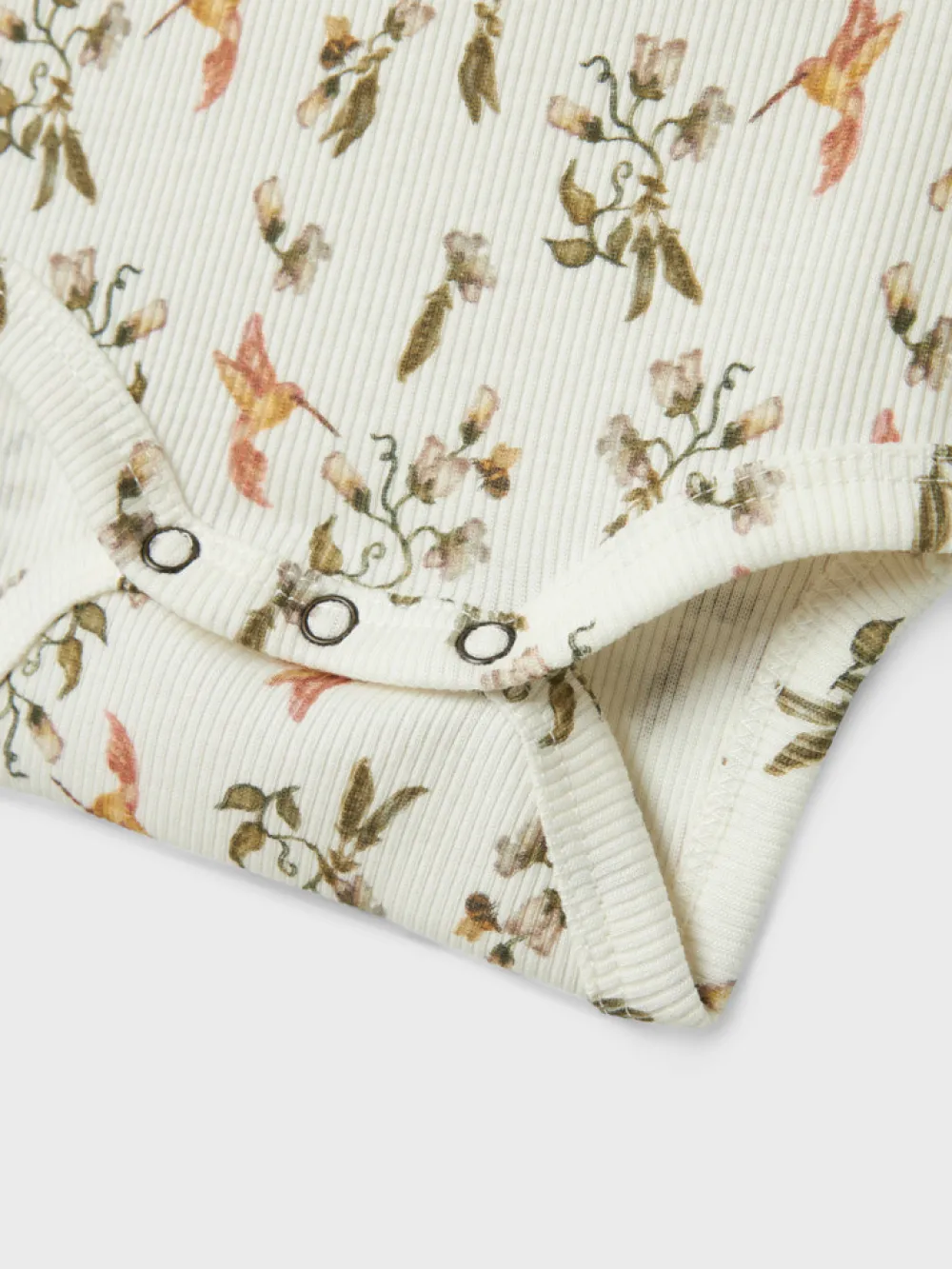 Lil' Atelier Lavo evi kortærmet slim body - COCO MILK- Bodystocking Kortærmet