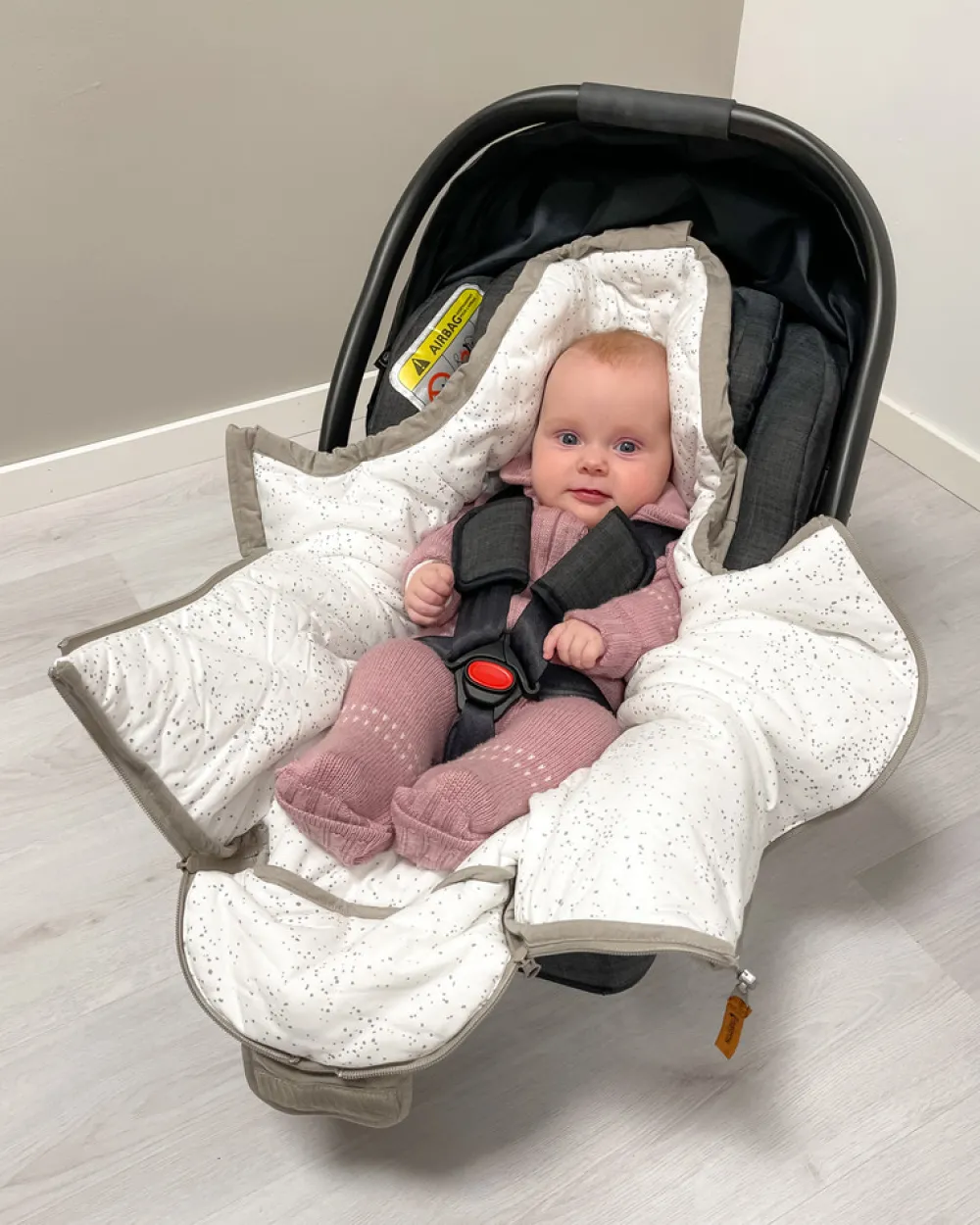 Easygrow Lyng kørepose til autostol - Grey- Køreposer Til Autostol