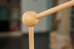 Vanilla COPENHAGEN Musikuro + træholder - Swandersen-Børn Uroer