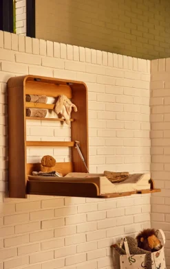 FLEXA Nova væghængt Puslebord, eg-Børn Pusleborde|Pusleborde