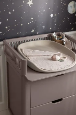 Sebra Puslebord med skuffer - jetty beige FSC®-Børn Pusleborde|Pusleborde