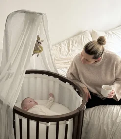 Stokke® Sleepi Mini V3 - warm brown-Børn Tremmesenge|Vugger