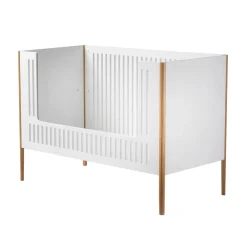 BeKids Spoke tremmeseng - Hvid/Eg-Børn Tremmesenge